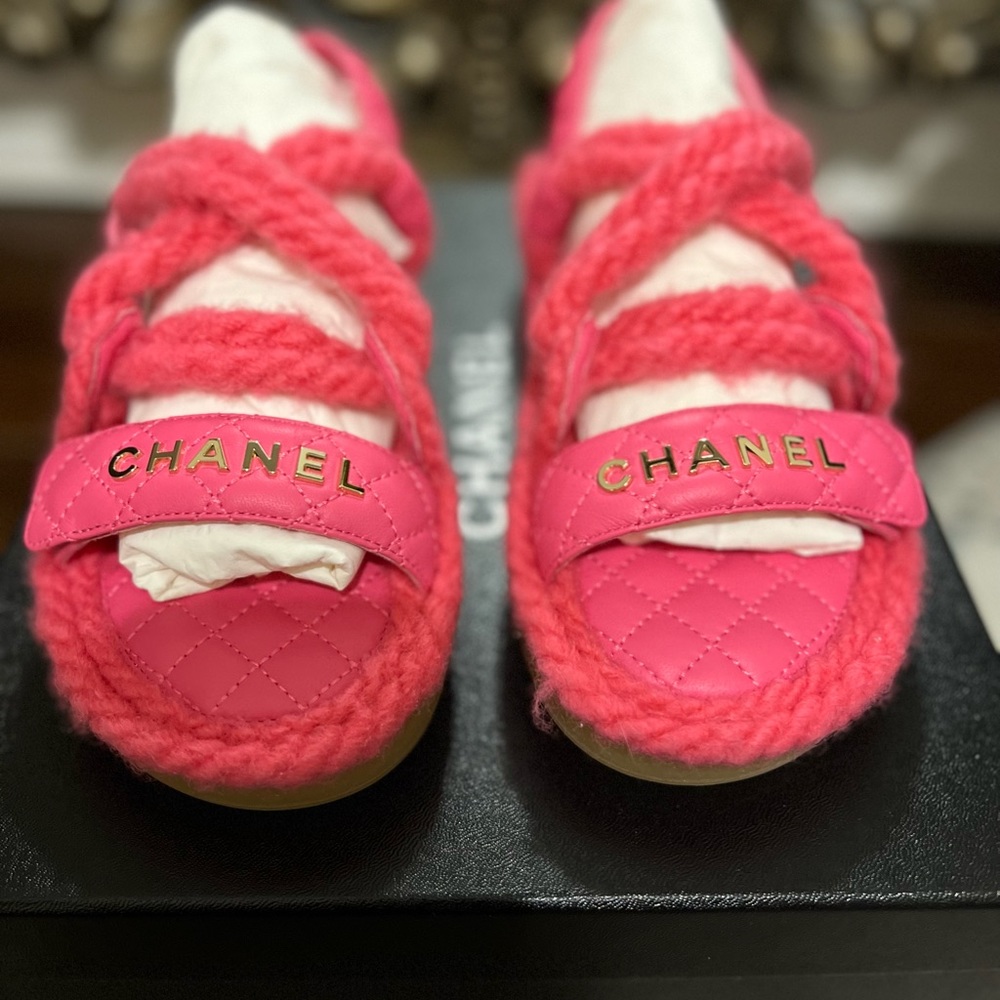 Chanel Cord Lambskin Quilted Logo Pink Sandals in 36.5